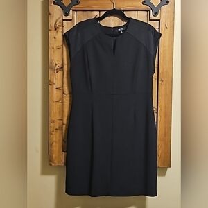 Imnyc Isaac Mizrahi Black Capped Sleeve V Neckline Dress Size L